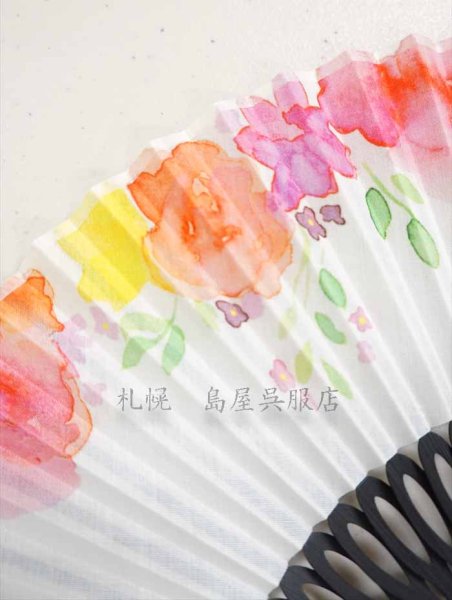 画像2: 扇子：水彩花 (2)
