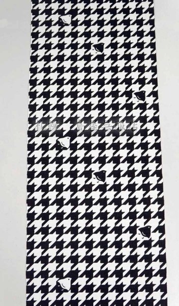 画像2: 紺仁:千鳥格子(綿麻紅梅) (2)