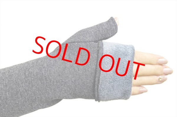 指先を折り返した状態（グレー）★在庫はブラックのみ