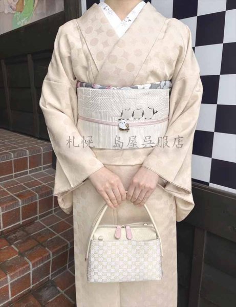 女将がデザイン選考しました