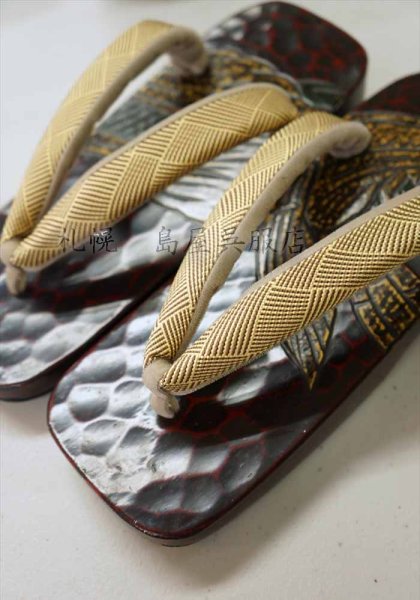 画像5: 男性用下駄:桐 鷹(Mサイズ) (5)