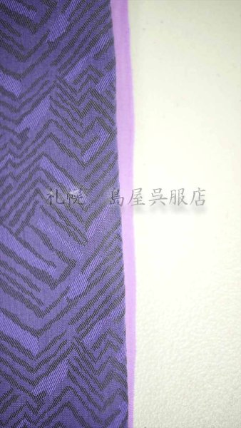 カラフルな彩加襦袢をチラ見せ(2)