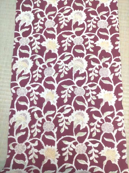 画像2: 紺仁：綿ちぢみ更紗（更紗・ボルドー） (2)