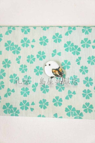 画像4: 帯留：島屋オリジナル 羽が美しい♪シマエナガ・見返り美人（七宝焼） (4)