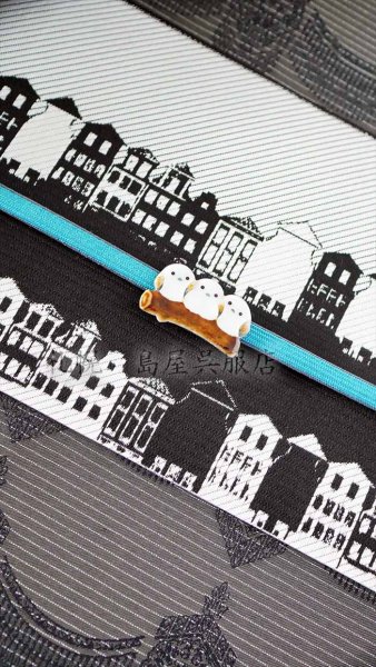 画像11: 帯留：島屋オリジナル 愛くるしい目が合う！シマエナガ・三つ子（七宝焼） (11)