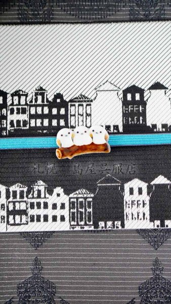 帯締めや帯留めで遊べます♪