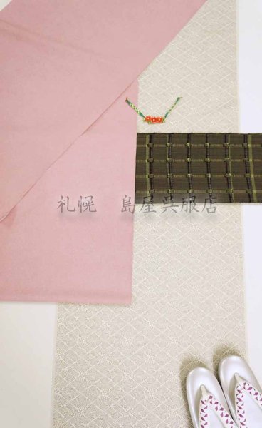 コーディネートのアクセントに。