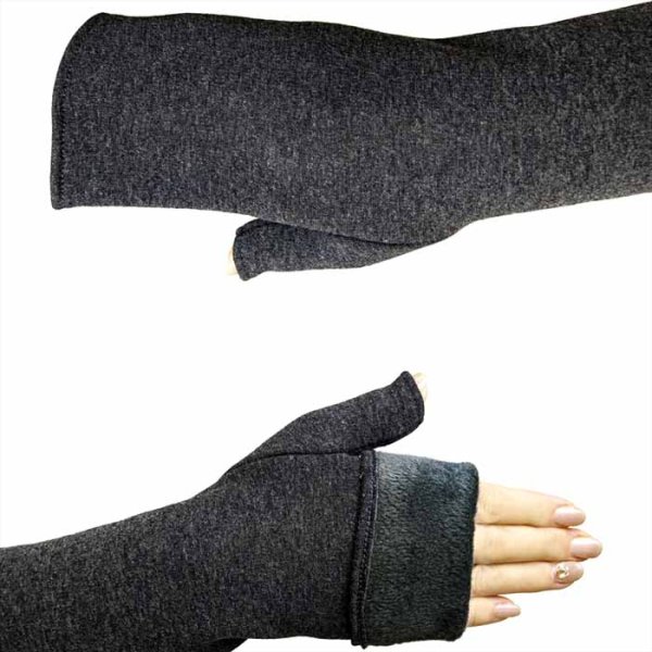 指先まで伸ばしたり、指先を折り返したり。