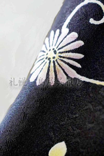 画像4: ☆早いもの勝ち！オトクな正絹☆　小紋：花唐草 (4)