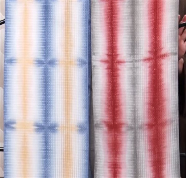 二色展開です。