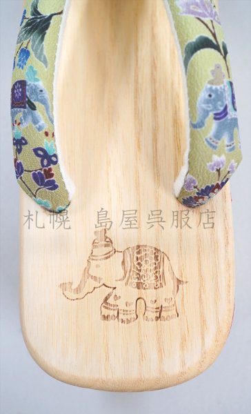 画像6: 女性用下駄：岡重の二枚歯（白更紗） (6)