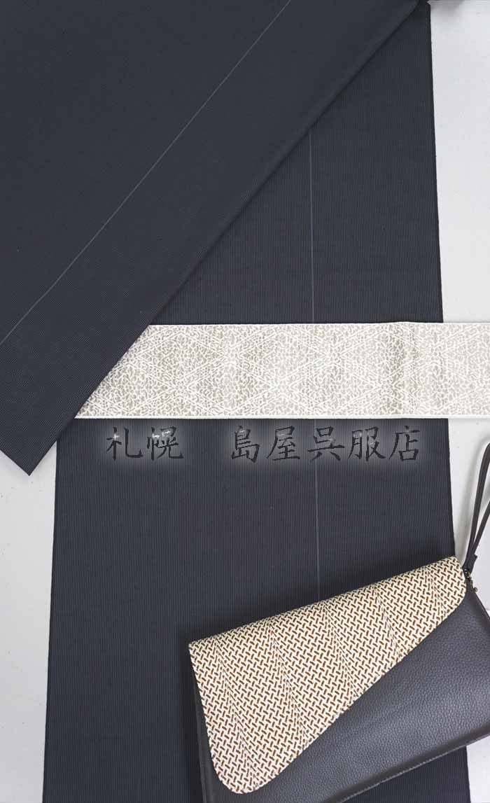 和装小物 まとめて 約6.5㎏ 帯留め 付け衿 足袋 バッグ 鞄 前板 ショー